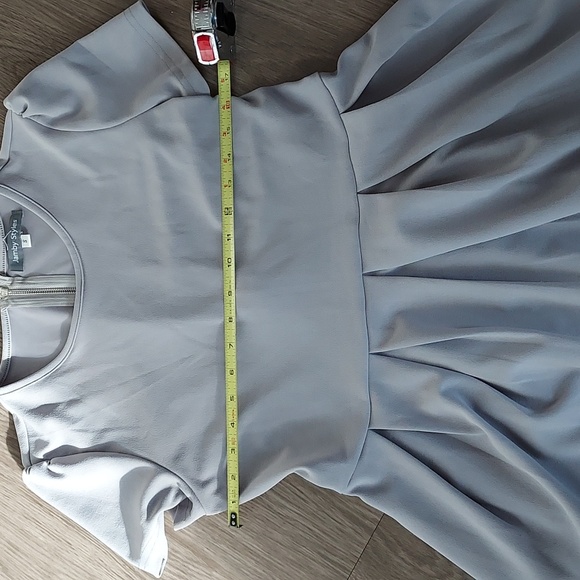 Jamby Styles small shirt sleeve midi dress grey pleated front - Picture 10 of 11